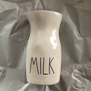 Rae Dunn milk carafe